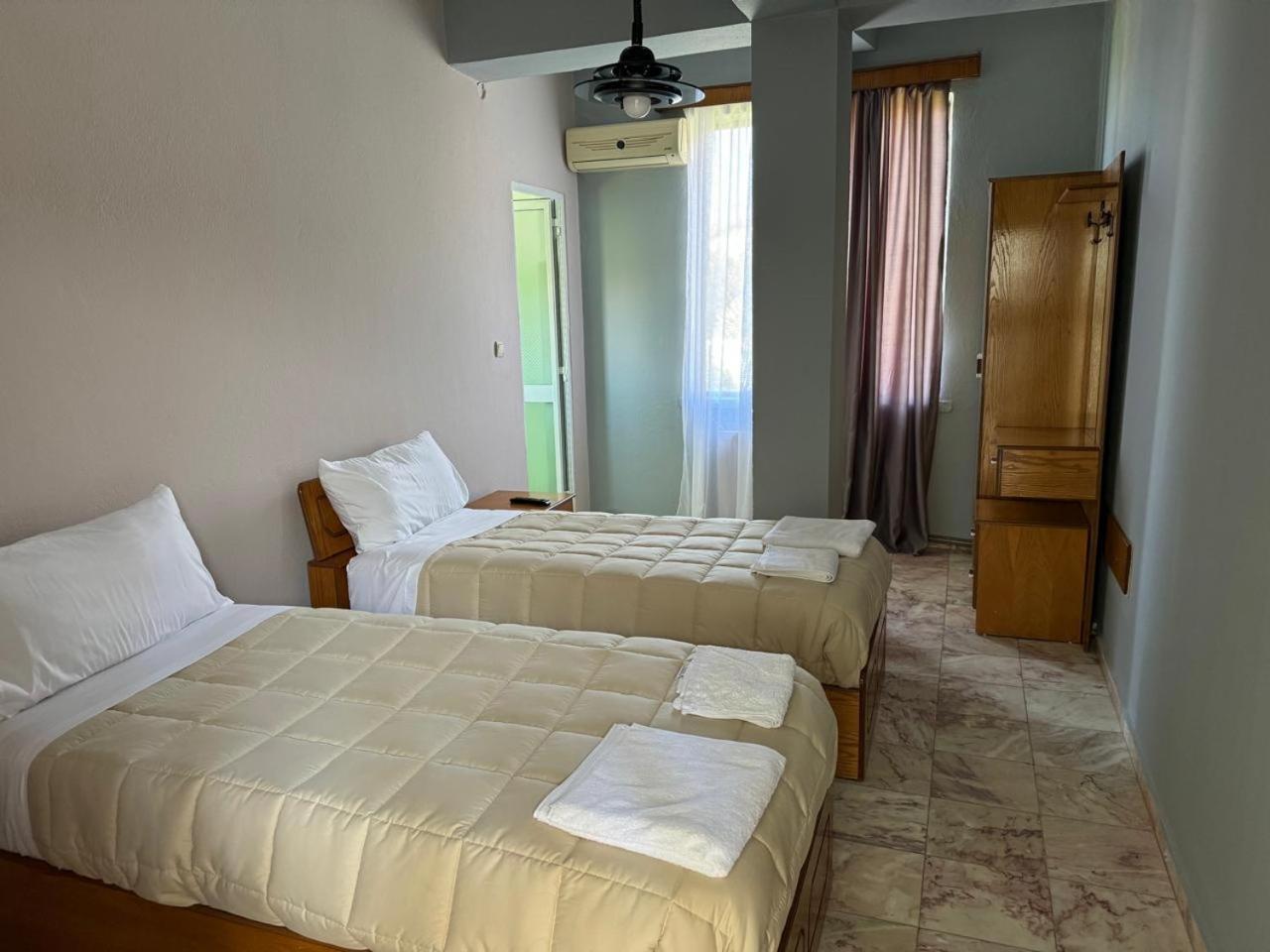 Sirena Hotel Tushemisht Eksteriør billede