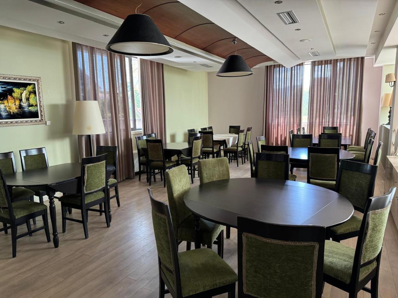 Sirena Hotel Tushemisht Eksteriør billede