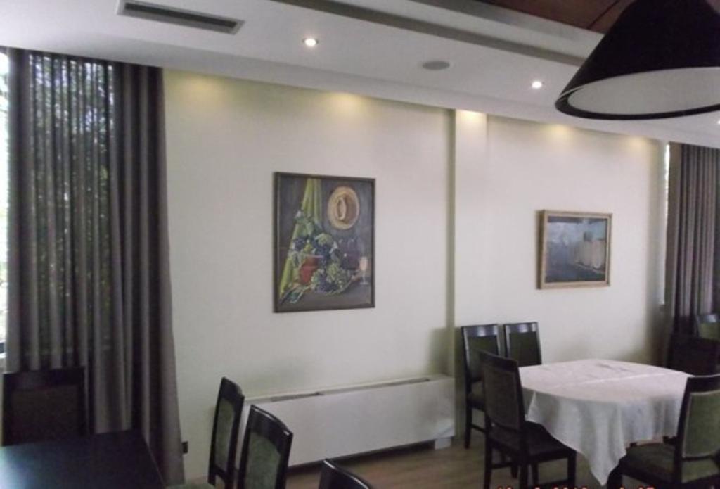 Sirena Hotel Tushemisht Eksteriør billede